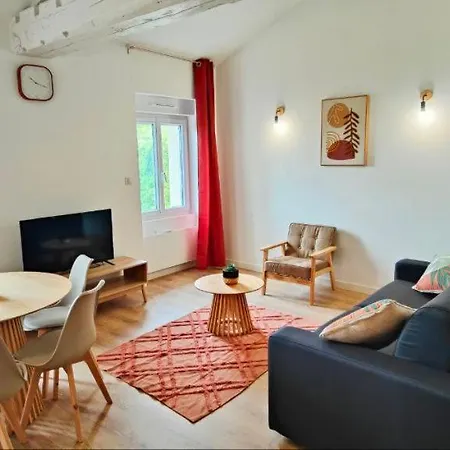 2 En 1, 10 Pers, Parking, Wifi Apartment *