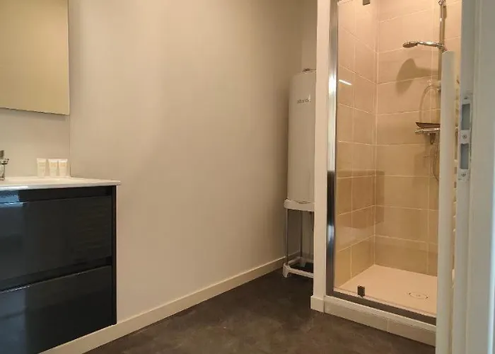 2 En 1, 10 Pers, Parking, Wifi